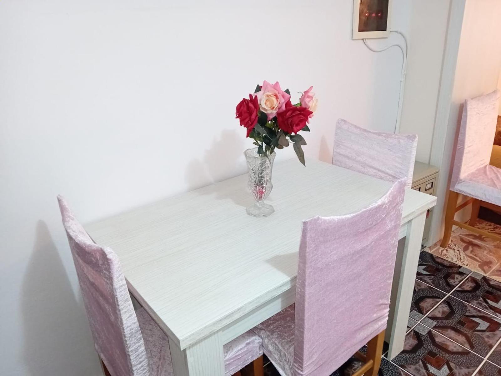 Gogo'S Sea Side Apartment ซารานเดอ ภายนอก รูปภาพ