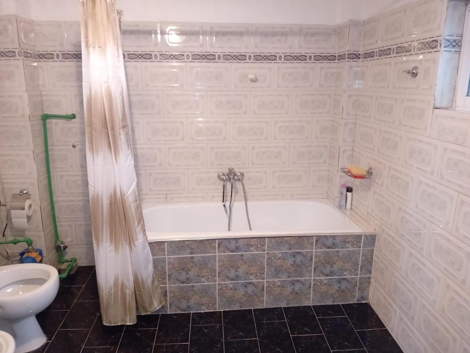 Gogo'S Sea Side Apartment ซารานเดอ ภายนอก รูปภาพ