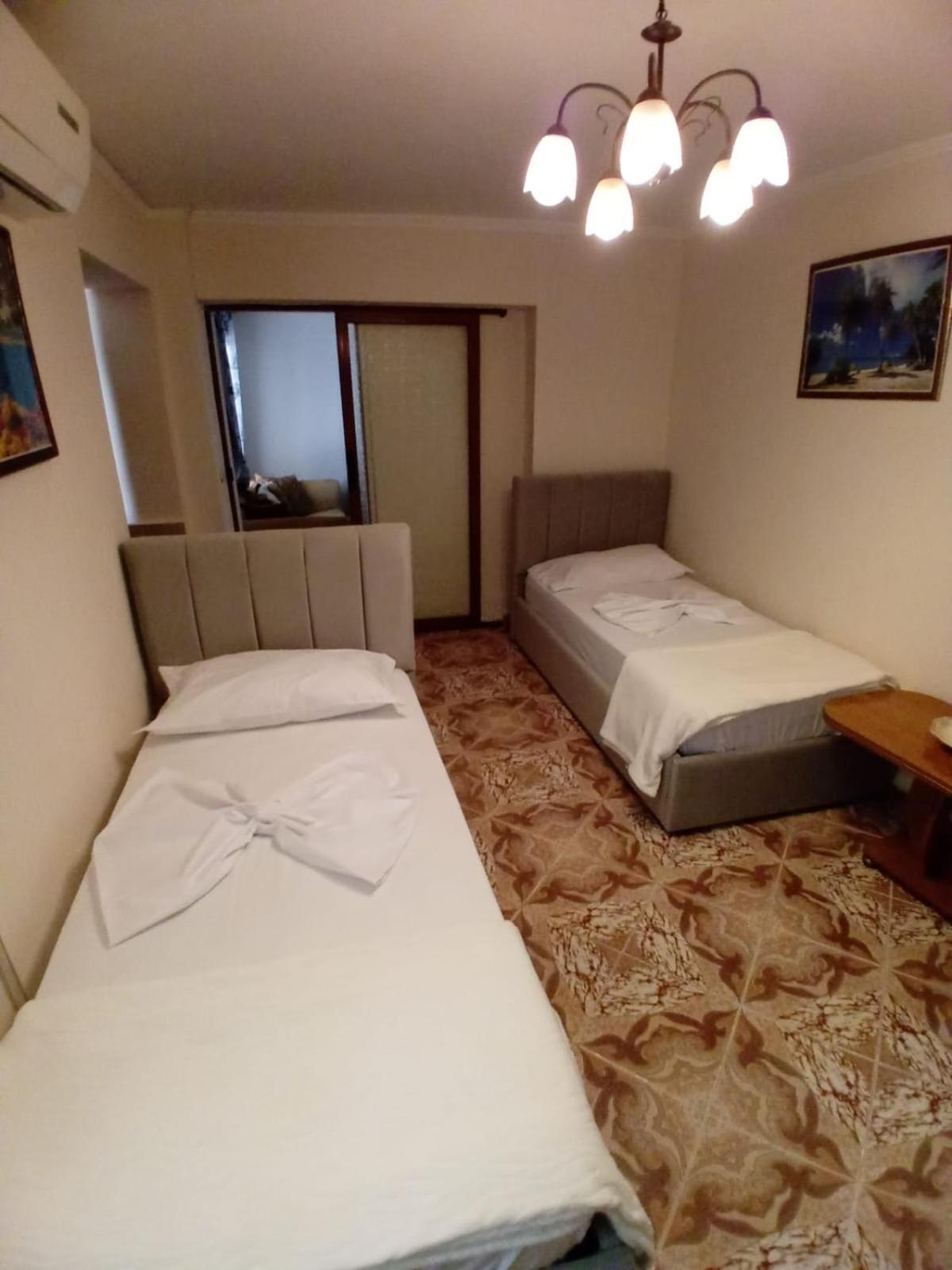 Gogo'S Sea Side Apartment ซารานเดอ ภายนอก รูปภาพ